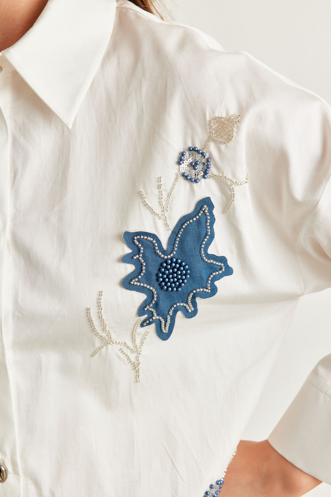 Beaded Floral Appliqué Oversized Shirt — White/Blue