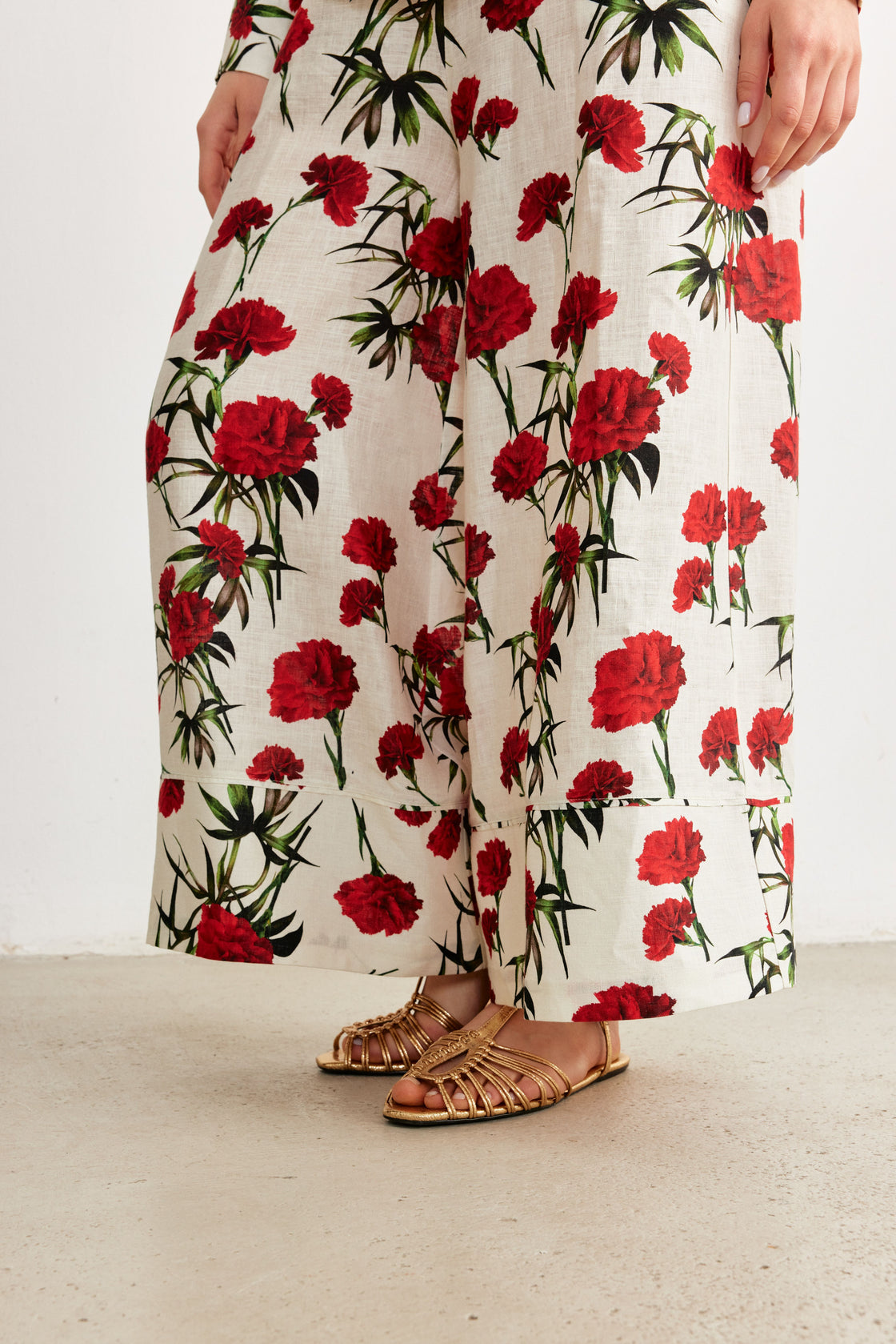 Carnation Print Shirt & Wide-Leg Trouser Set — Ivory/Red
