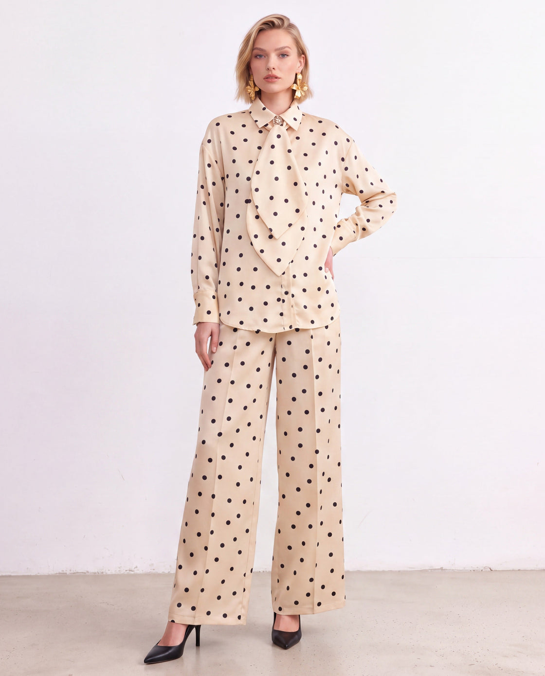 Polka-Dot Satin Neck-Tie Set — angled view